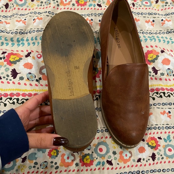 Shoes - Picture 4 of 4